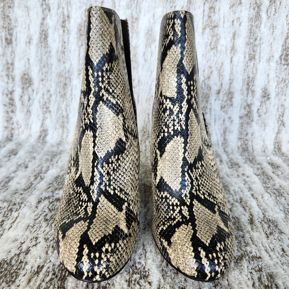 NWT Sam Edelman "Case" Snake Print Python Ankle Heel Boots | Women's Size 7.5 - Picture 2 of 10